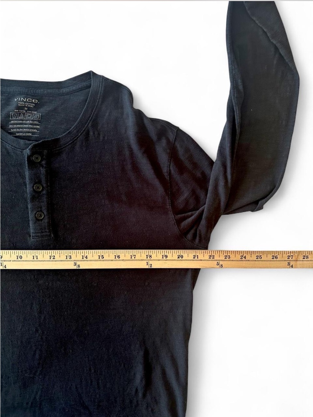 Vince Black Peruvian Cotton Henley Shirt Medium Quiet Luxury Designer Basic - Picture 7 of 7